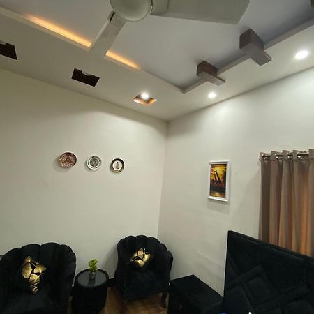 The Comfort Lodge Islamabad Exterior photo
